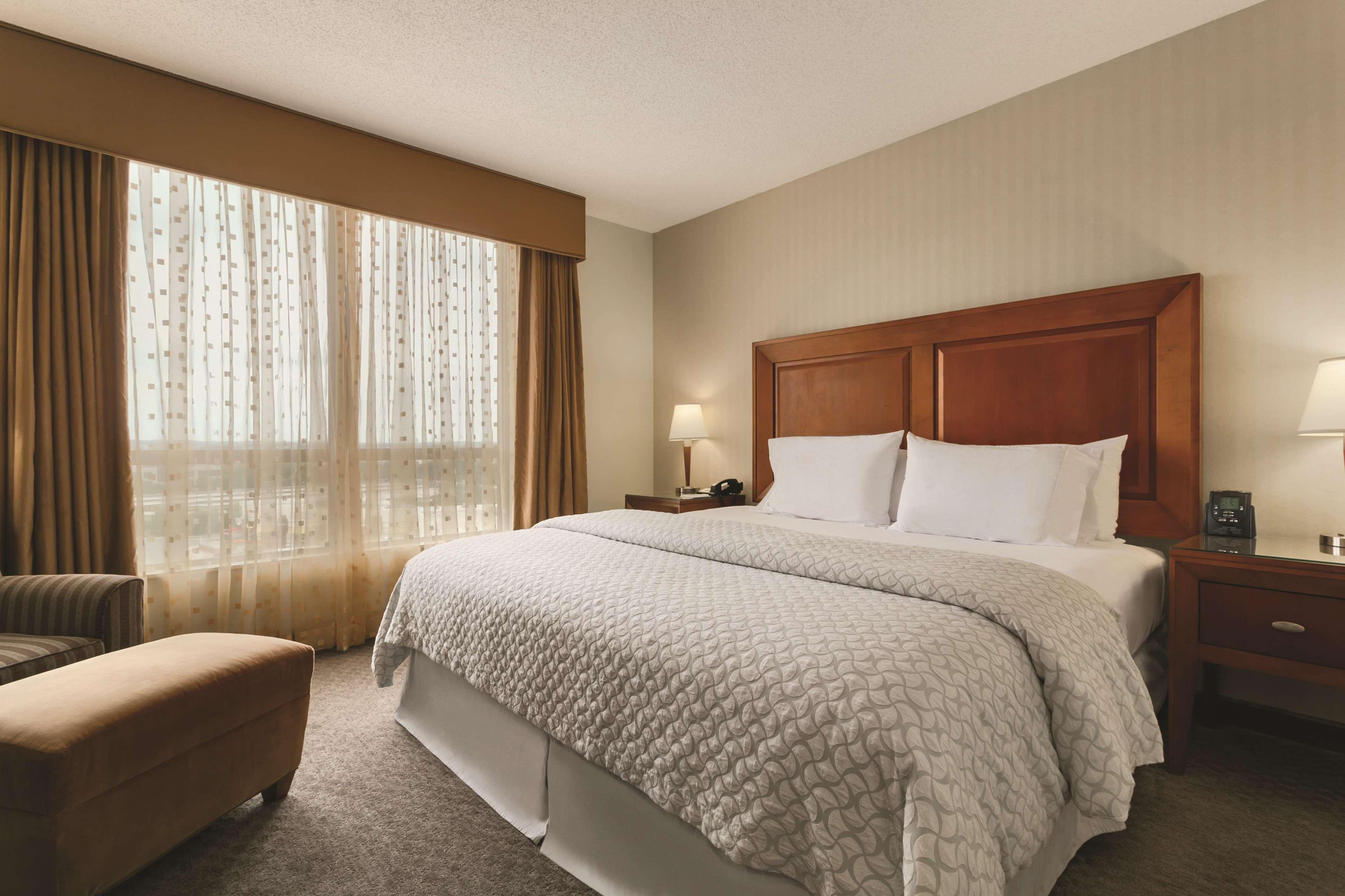 Embassy Suites By Hilton Dulles North Loudoun Dış mekan fotoğraf