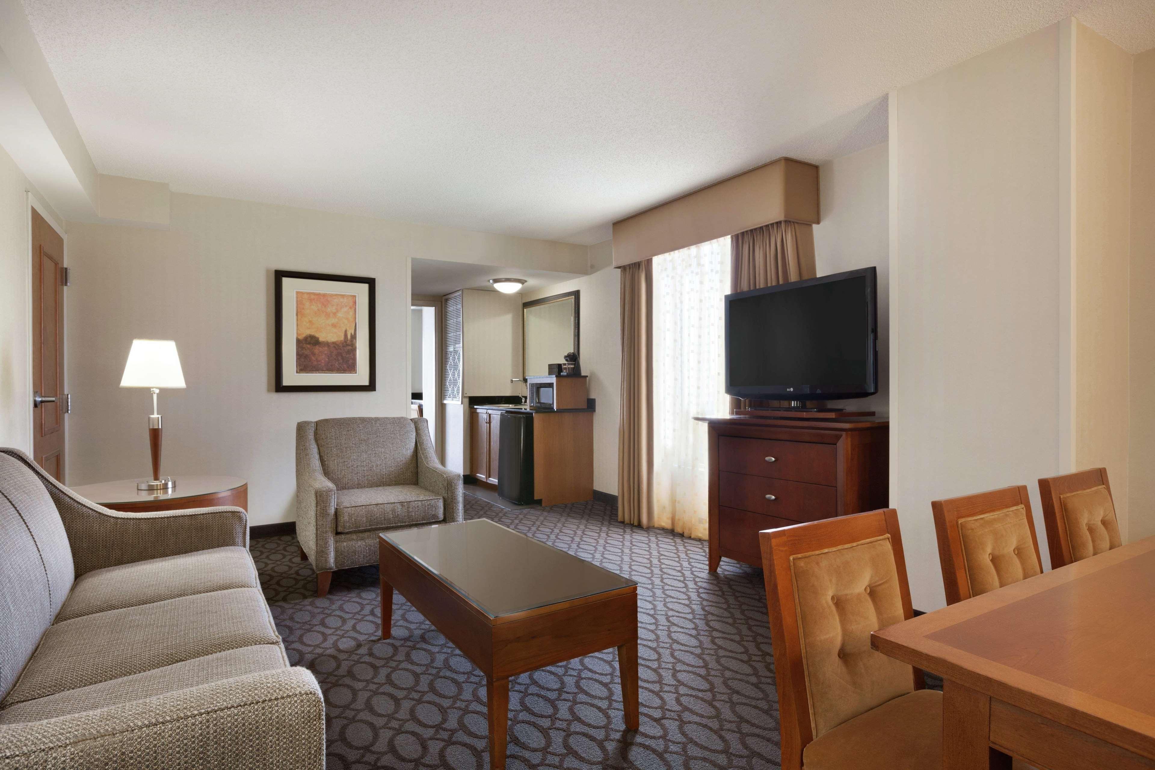 Embassy Suites By Hilton Dulles North Loudoun Dış mekan fotoğraf