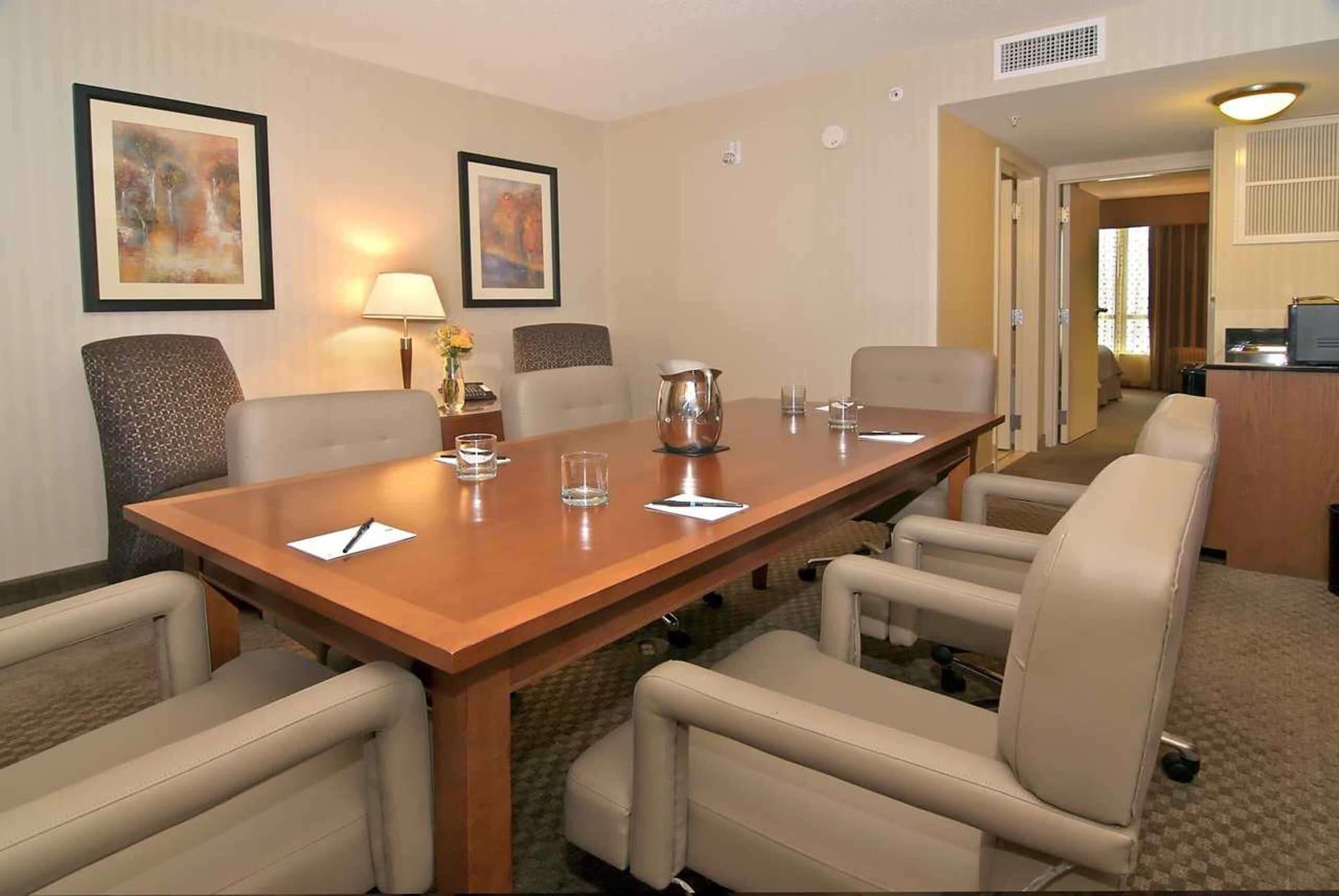 Embassy Suites By Hilton Dulles North Loudoun Dış mekan fotoğraf